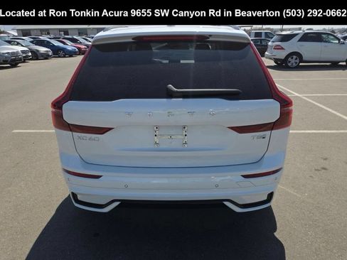 Used 2026 Volvo XC60 T8 Ultra w/ Climate Package PRO AWD/4WD image 5
