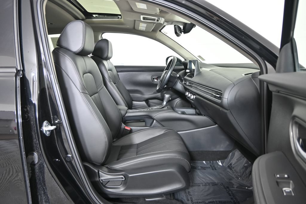 Used 2026 Honda HR-V EX-L image 13