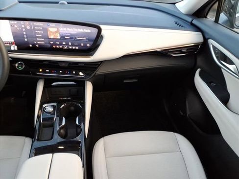 New 2025 Buick Envision Avenir image 19