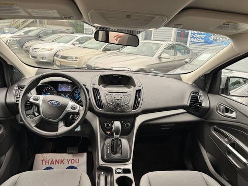 Used 2016 Ford Escape SE AWD/4WD image 16