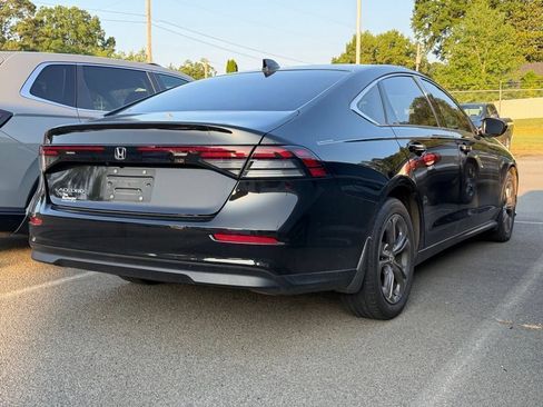 Used 2023 Honda Accord EX image 2