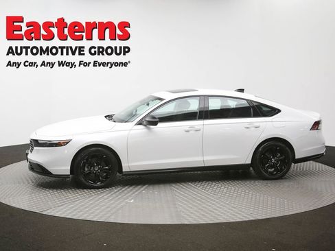 Used 2025 Honda Accord SE image 61