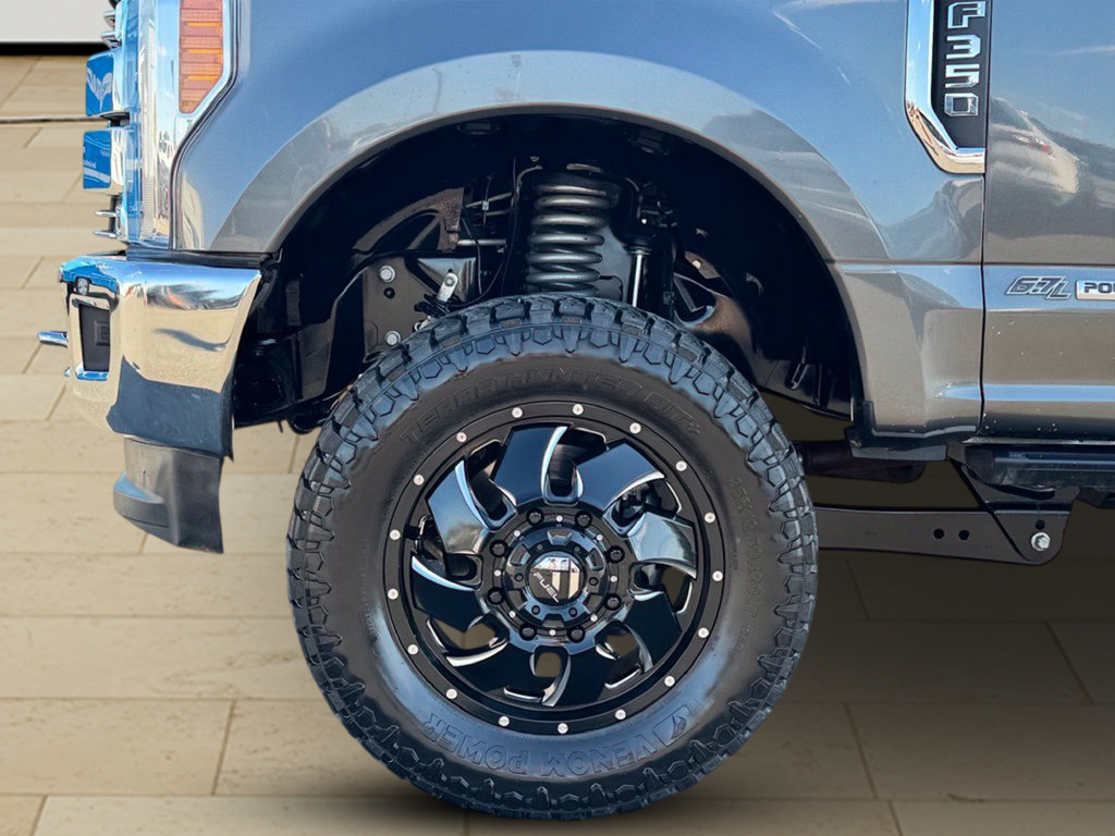 Used 2018 Ford F350 Lariat w/ Lariat Ultimate Package AWD/4WD image 37