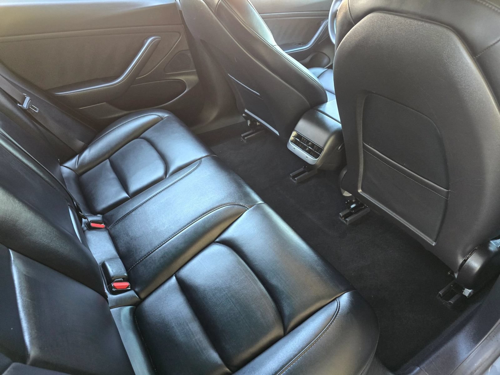 Used 2021 Tesla Model 3 Standard Range Plus RWD image 30