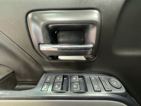Used 2018 Chevrolet Silverado 1500 LT w/ All Star Edition AWD/4WD image 13