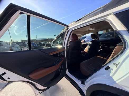 Used 2020 Subaru Outback Touring w/ Popular Package #2 image 23