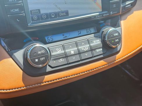 Used 2016 Toyota RAV4 Limited AWD/4WD image 35
