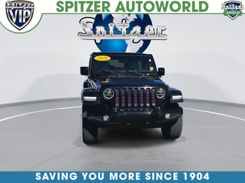 Used 2022 Jeep Wrangler Unlimited Sahara image 3