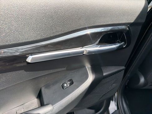 Certified 2025 Kia Seltos S image 21