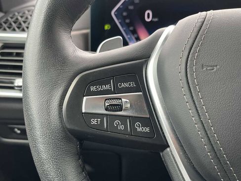 Used 2025 BMW X5 xDrive40i w/ Premium Package AWD/4WD image 39