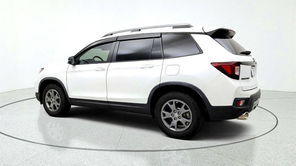 Used 2024 Honda Passport TrailSport image 7