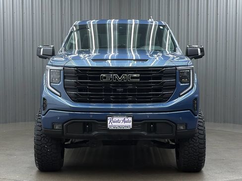 Used 2026 GMC Sierra 1500 Elevation w/ Elevation Premium Package AWD/4WD image 8