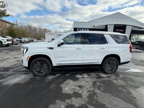 New 2026 GMC Yukon Elevation image 2