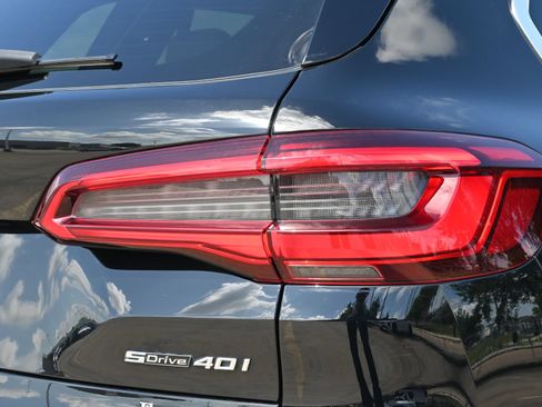 Used 2020 BMW X5 sDrive40i w/ Convenience Package RWD image 24