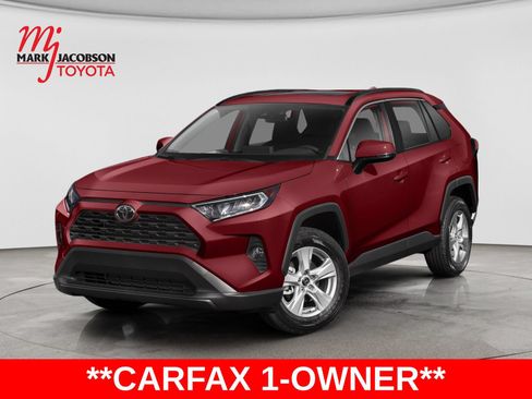 Used 2019 Toyota RAV4 XLE w/ Convenience Package FWD image 1