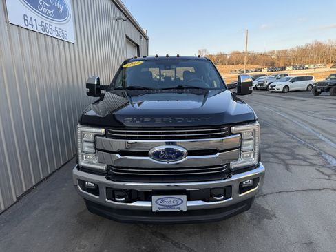 Used 2017 Ford F350 Lariat w/ Lariat Ultimate Package image 3