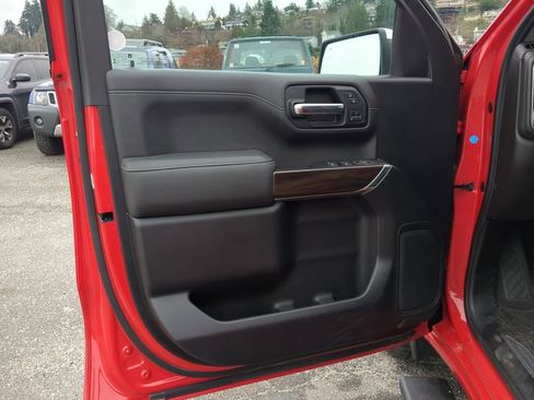 Used 2019 GMC Sierra 1500 SLT image 11