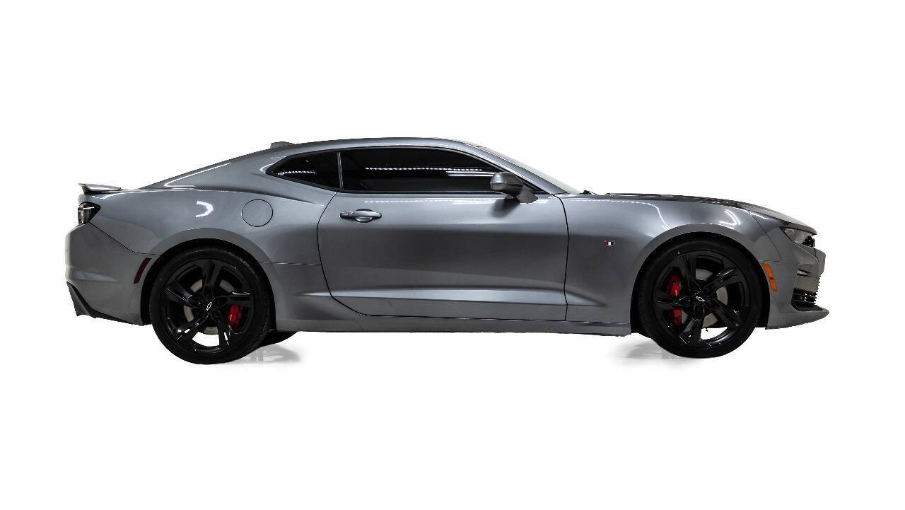 Used 2022 Chevrolet Camaro SS RWD image 5