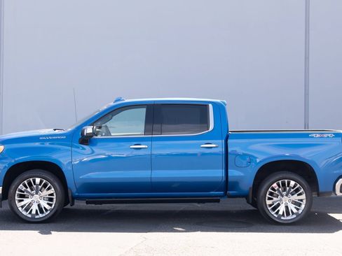 Used 2022 Chevrolet Silverado 1500 LTZ AWD/4WD image 30