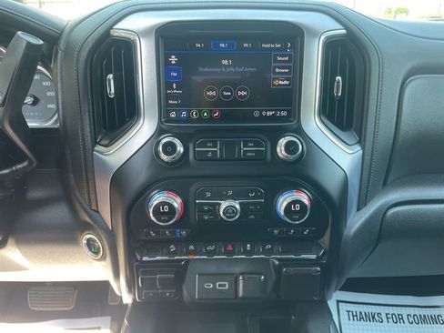 Used 2020 GMC Sierra 1500 SLT w/ SLT Premium Package AWD/4WD image 20