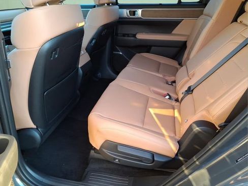 New 2026 Hyundai Santa Fe Limited FWD image 10