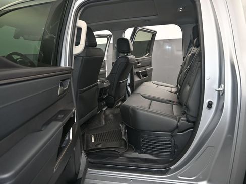 Used 2024 Toyota Tundra Limited AWD/4WD image 12