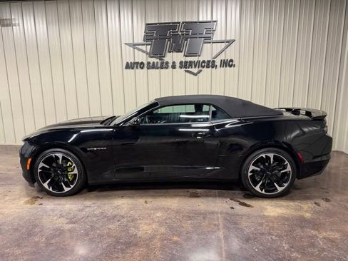 Used 2023 Chevrolet Camaro LT image 5