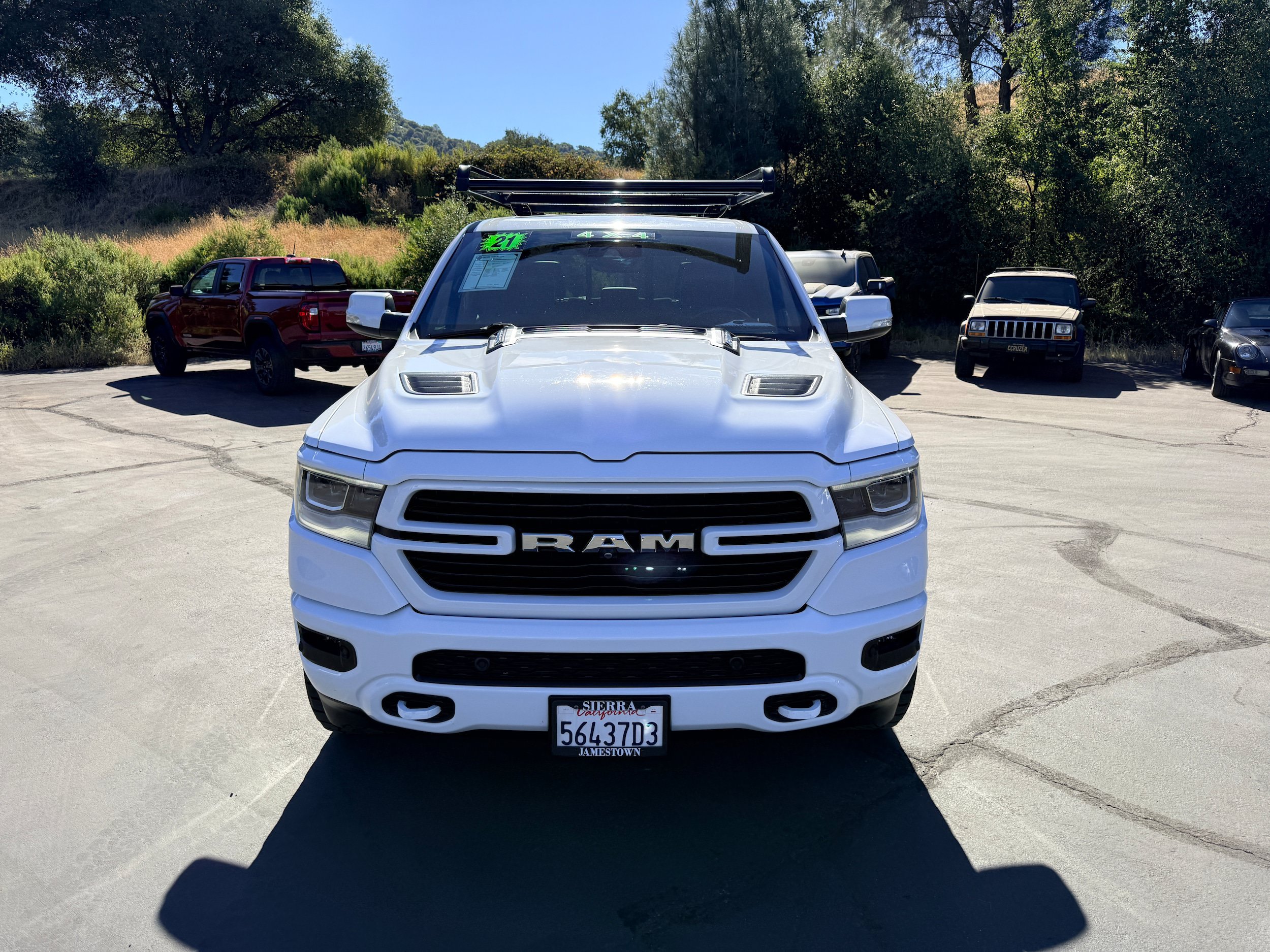 Used 2021 RAM 1500 Laramie AWD/4WD image 3