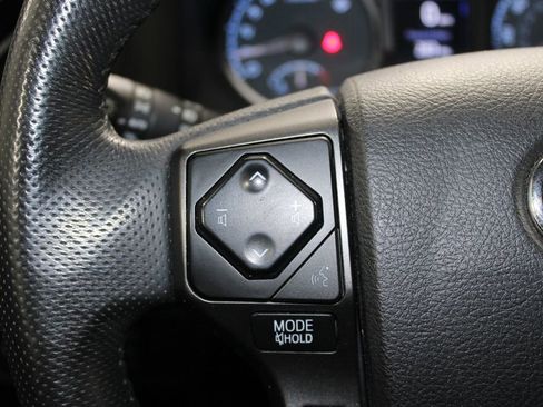 Used 2022 Toyota Tacoma TRD Off-Road w/ Technology Package image 23