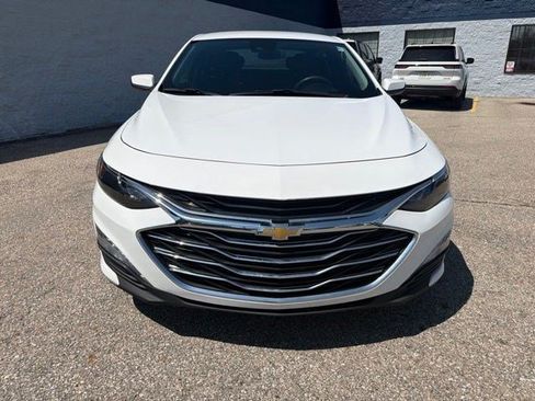 Used 2024 Chevrolet Malibu LT FWD image 8