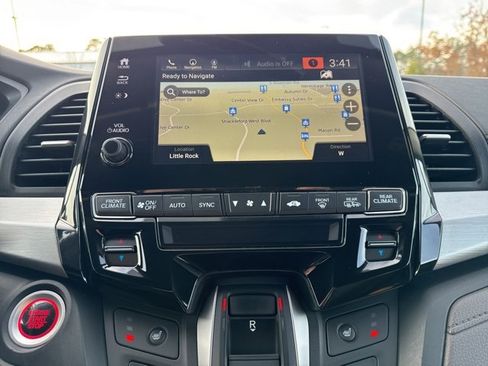 Used 2018 Honda Odyssey EX-L image 17