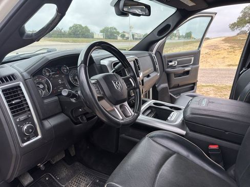 Used 2017 RAM 3500 Laramie Longhorn image 10
