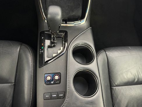 Used 2015 Toyota Avalon XLE Premium image 17