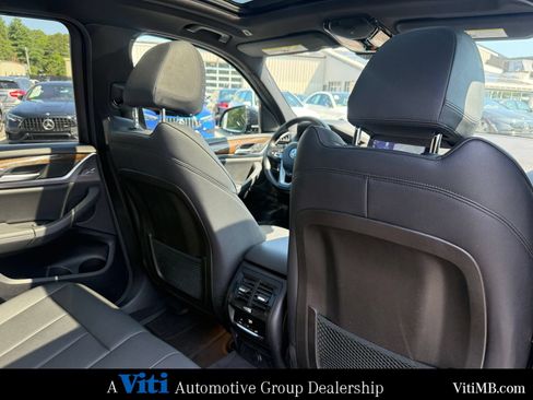 Used 2018 BMW X3 xDrive30i AWD/4WD image 27