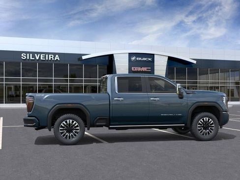 New 2026 GMC Sierra 3500 Denali Ultimate image 5