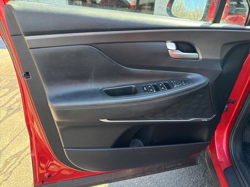 Used 2020 Hyundai Santa Fe SEL image 13