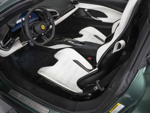 Used 2024 Ferrari 296 GTS RWD image 31