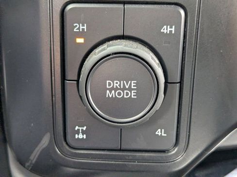 Used 2025 Ford F250 Lariat w/ Lariat Ultimate Package AWD/4WD image 27