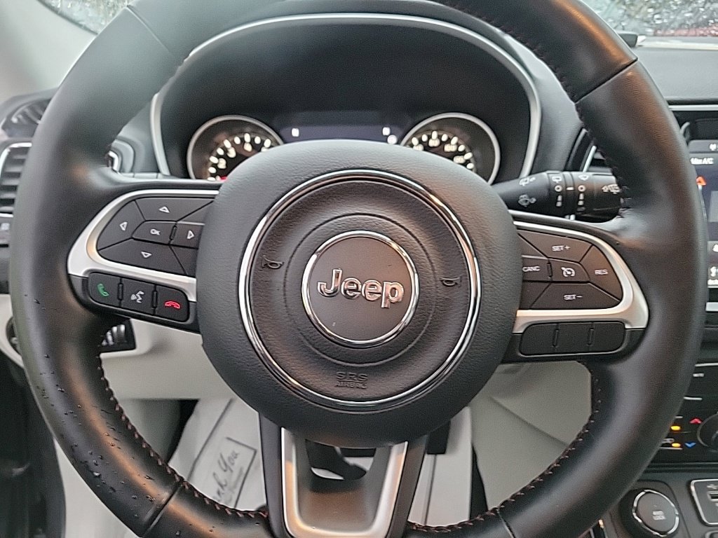 Used 2019 Jeep Compass Limited AWD/4WD image 11