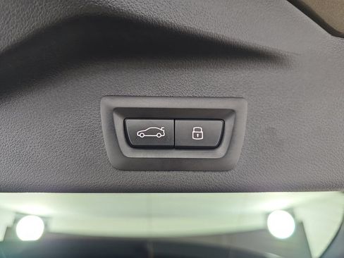 Used 2025 BMW X5 xDrive40i w/ Executive Package AWD/4WD image 13