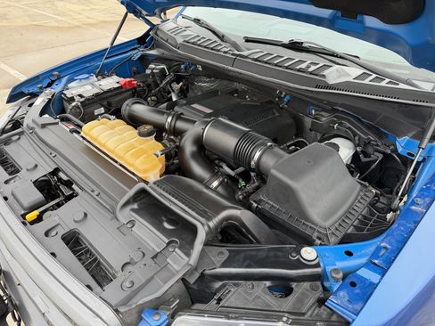 Used 2017 Ford F150 Raptor w/ Equipment Group 802A Luxury image 19