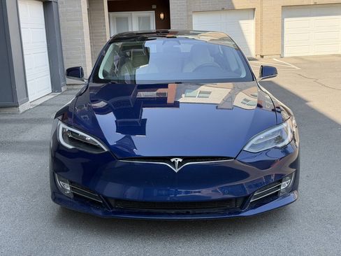 Used 2017 Tesla Model S 100D AWD/4WD image 9