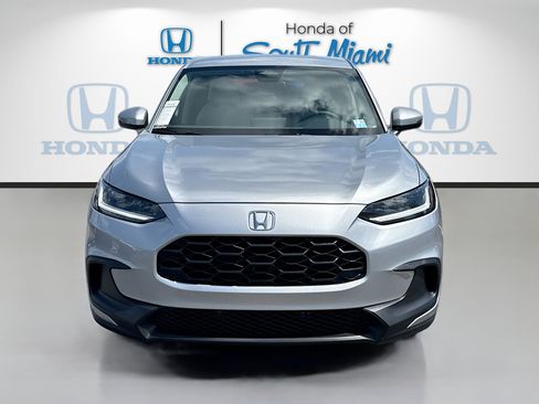 New 2026 Honda HR-V LX image 2