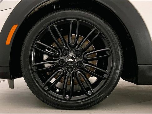 Certified 2023 MINI Cooper S image 8