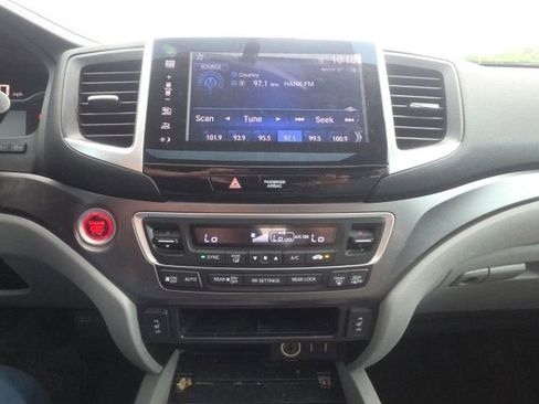Used 2016 Honda Pilot EX-L image 29