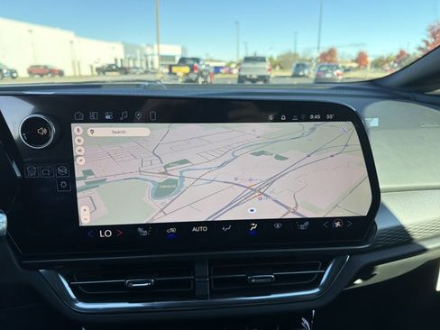 New 2026 Chevrolet Equinox EV LT w/ Comfort Package image 17