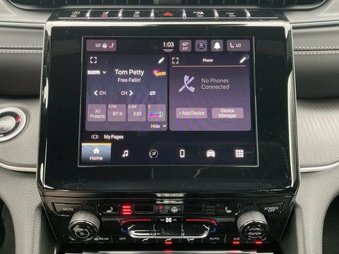 New 2025 Jeep Grand Cherokee L Laredo w/ Luxury Tech Group I AWD/4WD image 12