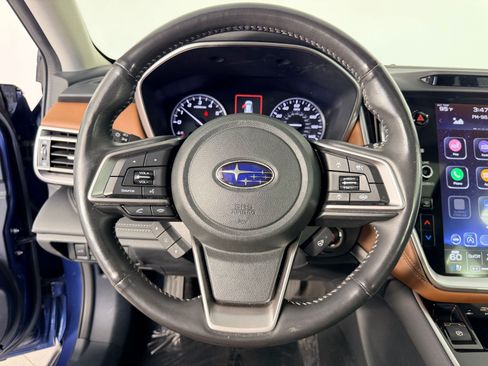 Used 2022 Subaru Outback Touring w/ Popular Package #2 AWD/4WD image 11