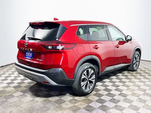 Used 2021 Nissan Rogue SV image 7