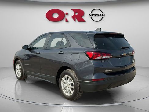 Used 2022 Chevrolet Equinox LS FWD image 7